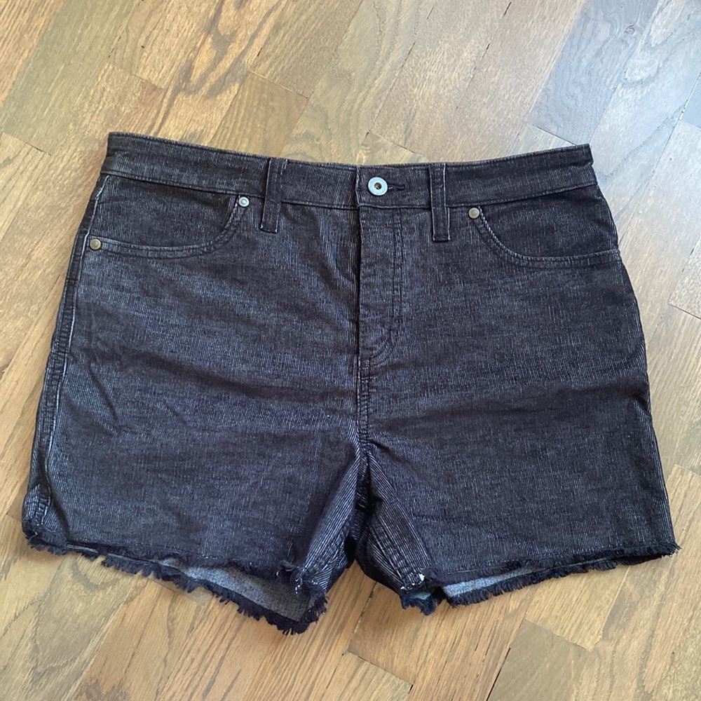 Carve Designs Oahu High-Rise Shorts size 8